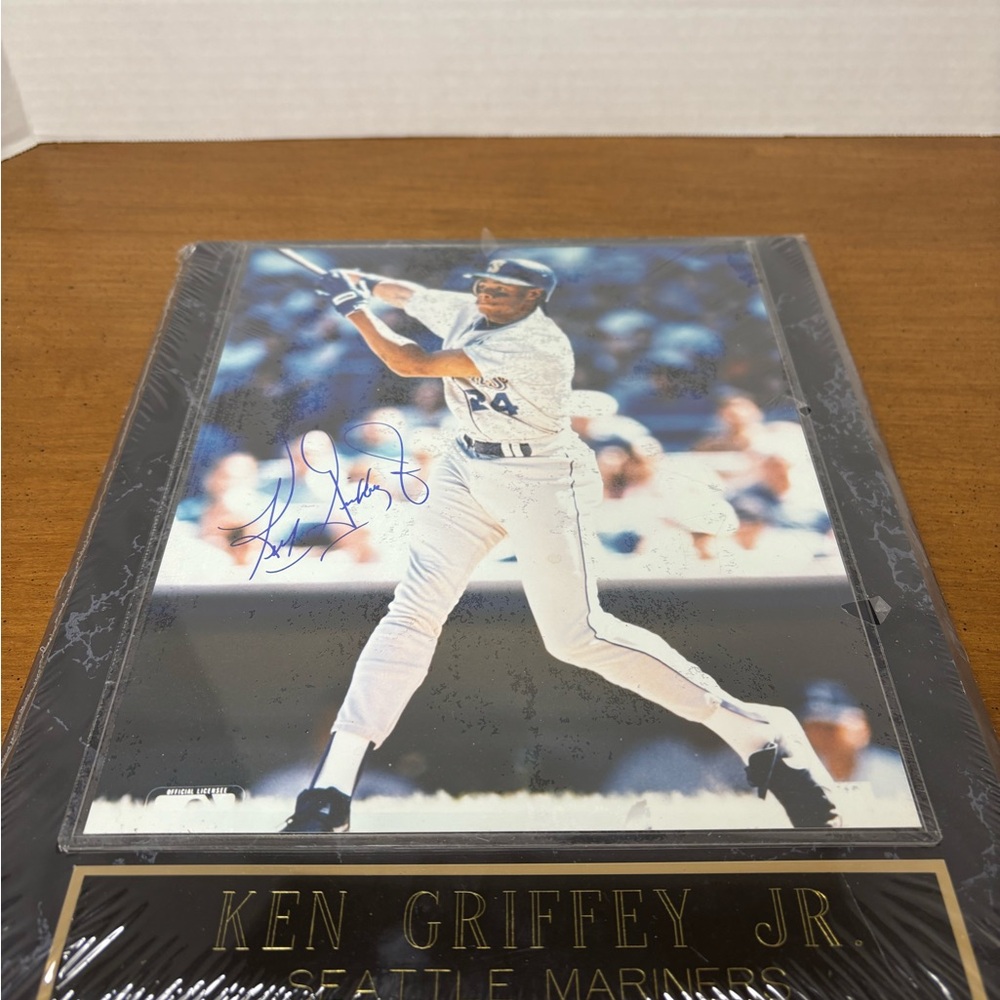 Ken Griffey Jr. Seattle Mariners Autographed 8x10” Plaque NEW